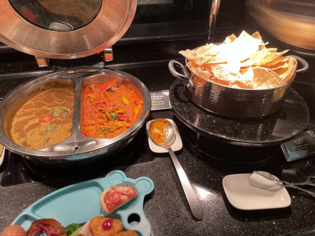 香港ディズニーハリウッドホテルのインク＆プレート