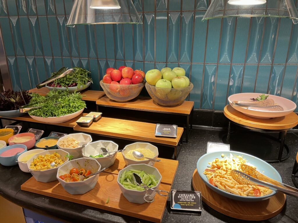 香港ディズニーハリウッドホテルのインク＆プレート