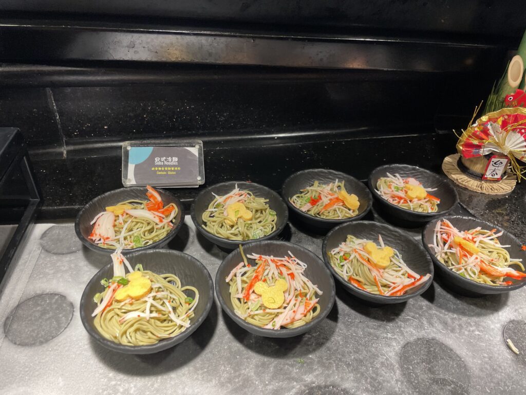 香港ディズニーハリウッドホテルのインク＆プレート