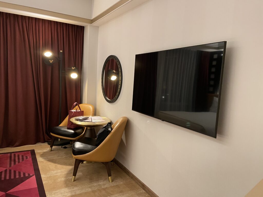 香港ディズニーハリウッドホテルのミッキールーム内観