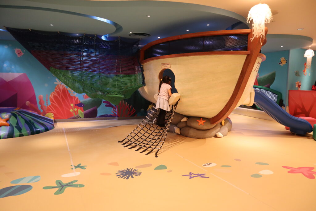 香港ディズニーエクスプローラーズロッジのニモレクリエーションリーフ