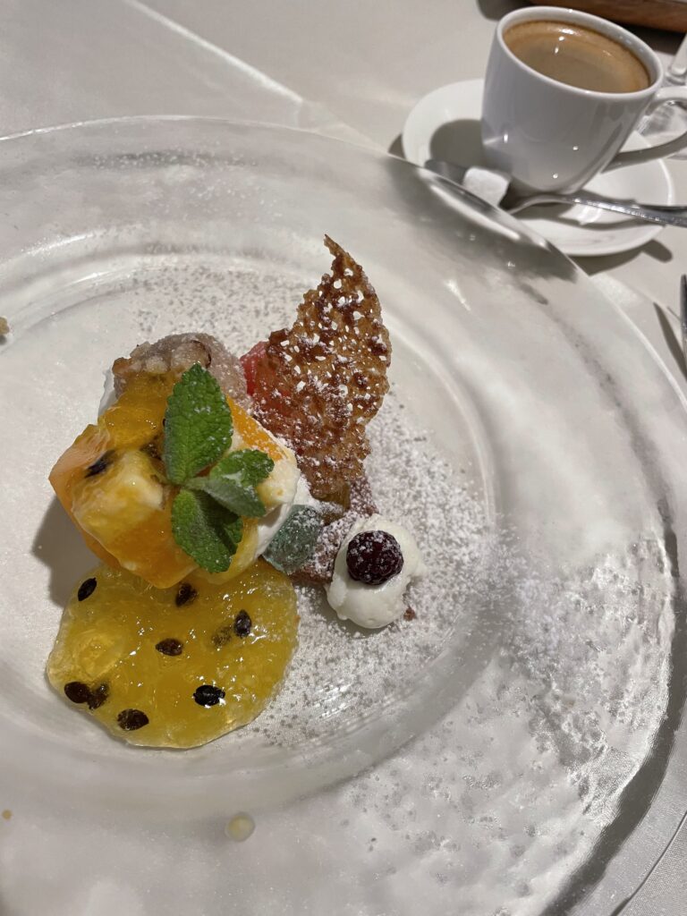 ホテルノイシュロス小樽のデザート